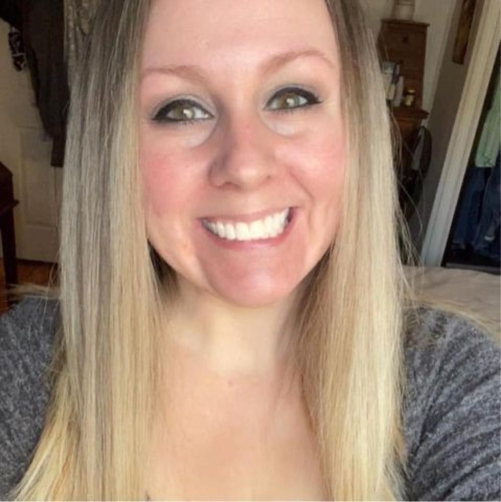 Meet your Posher, Amanda